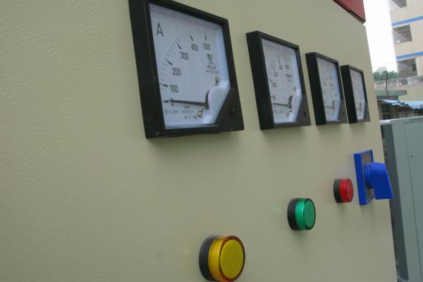 申扎配电柜-3683讲讲配电柜注意事项